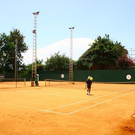 Hotel Club Du Lac Tanganyika Бужумбура Екстериор снимка