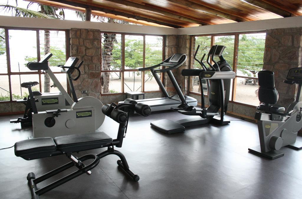Hotel Club Du Lac Tanganyika Бужумбура Екстериор снимка