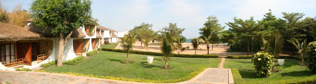 Hotel Club Du Lac Tanganyika Бужумбура Екстериор снимка