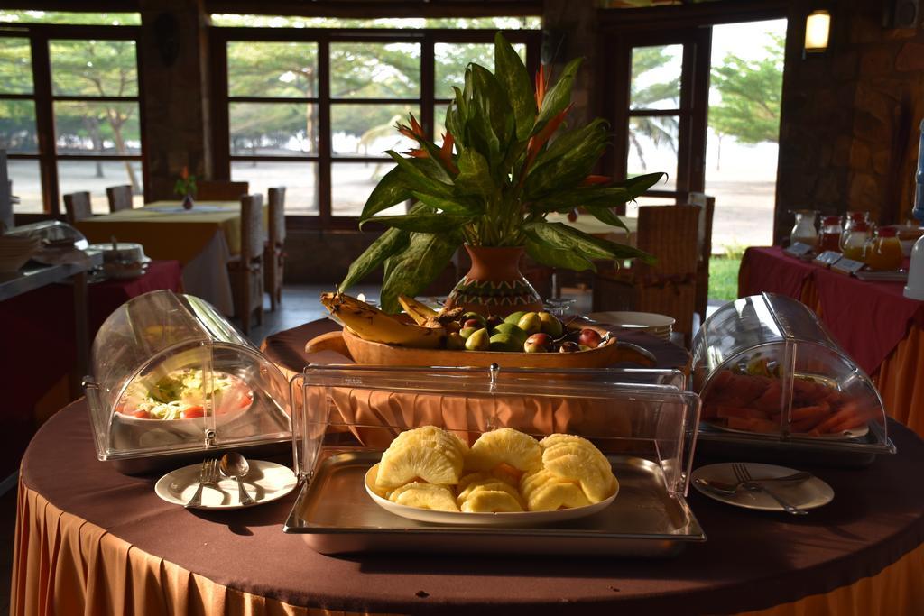 Hotel Club Du Lac Tanganyika Бужумбура Екстериор снимка