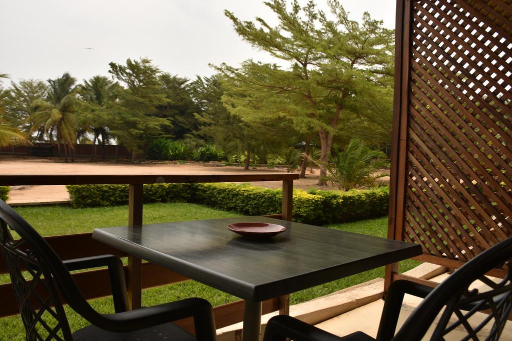 Hotel Club Du Lac Tanganyika Бужумбура Екстериор снимка