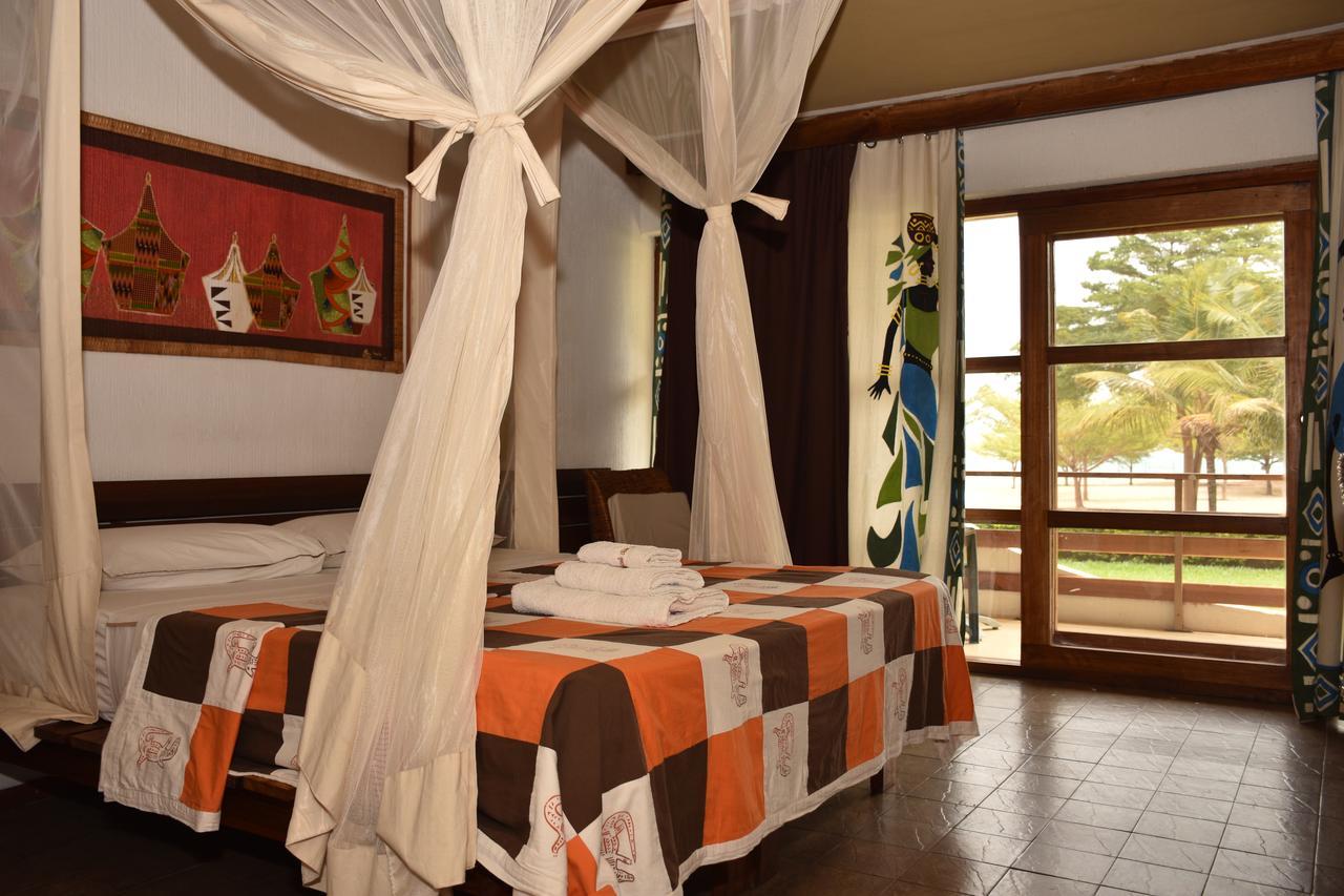 Hotel Club Du Lac Tanganyika Бужумбура Екстериор снимка