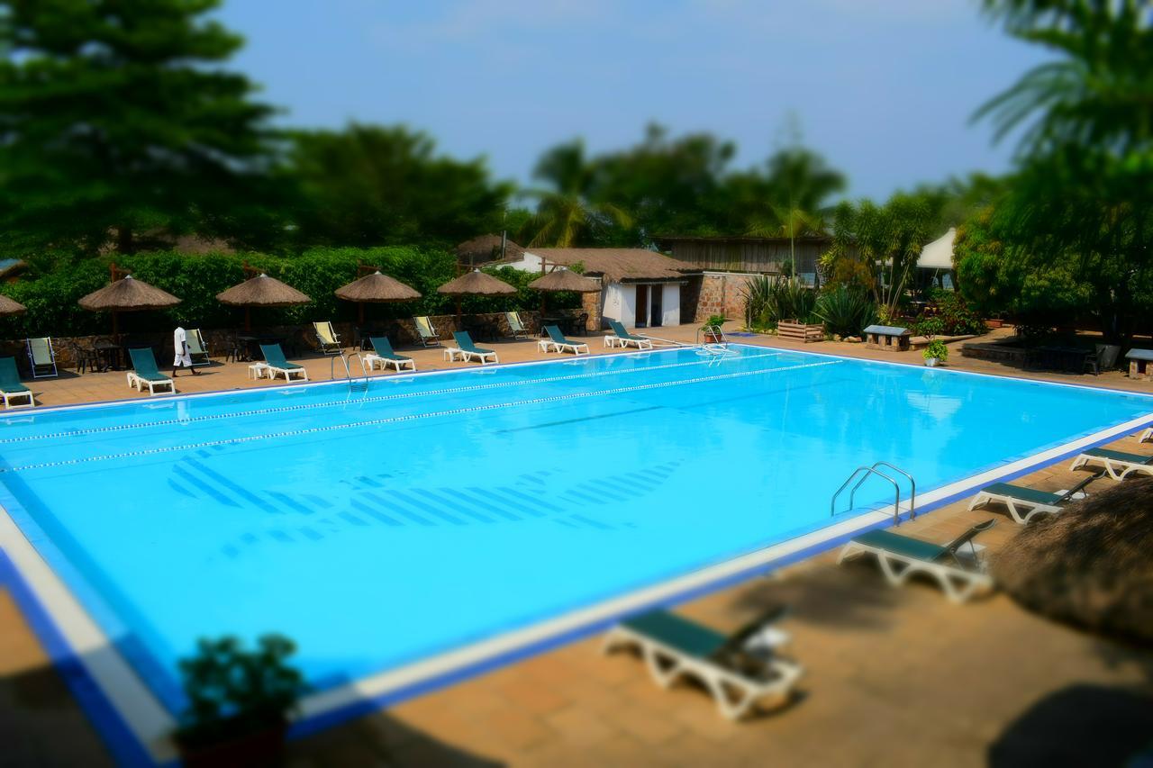 Hotel Club Du Lac Tanganyika Бужумбура Екстериор снимка