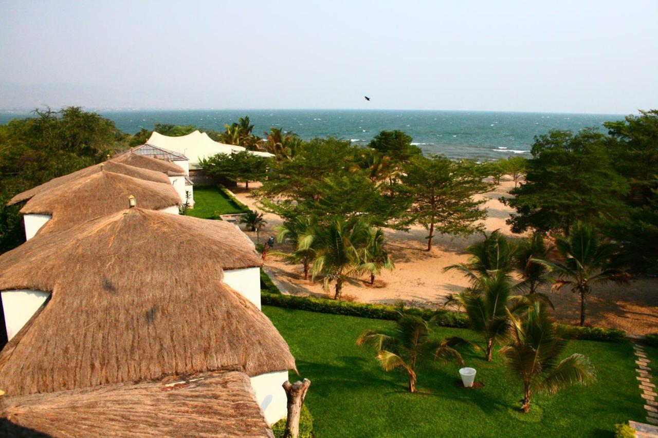 Hotel Club Du Lac Tanganyika Бужумбура Екстериор снимка