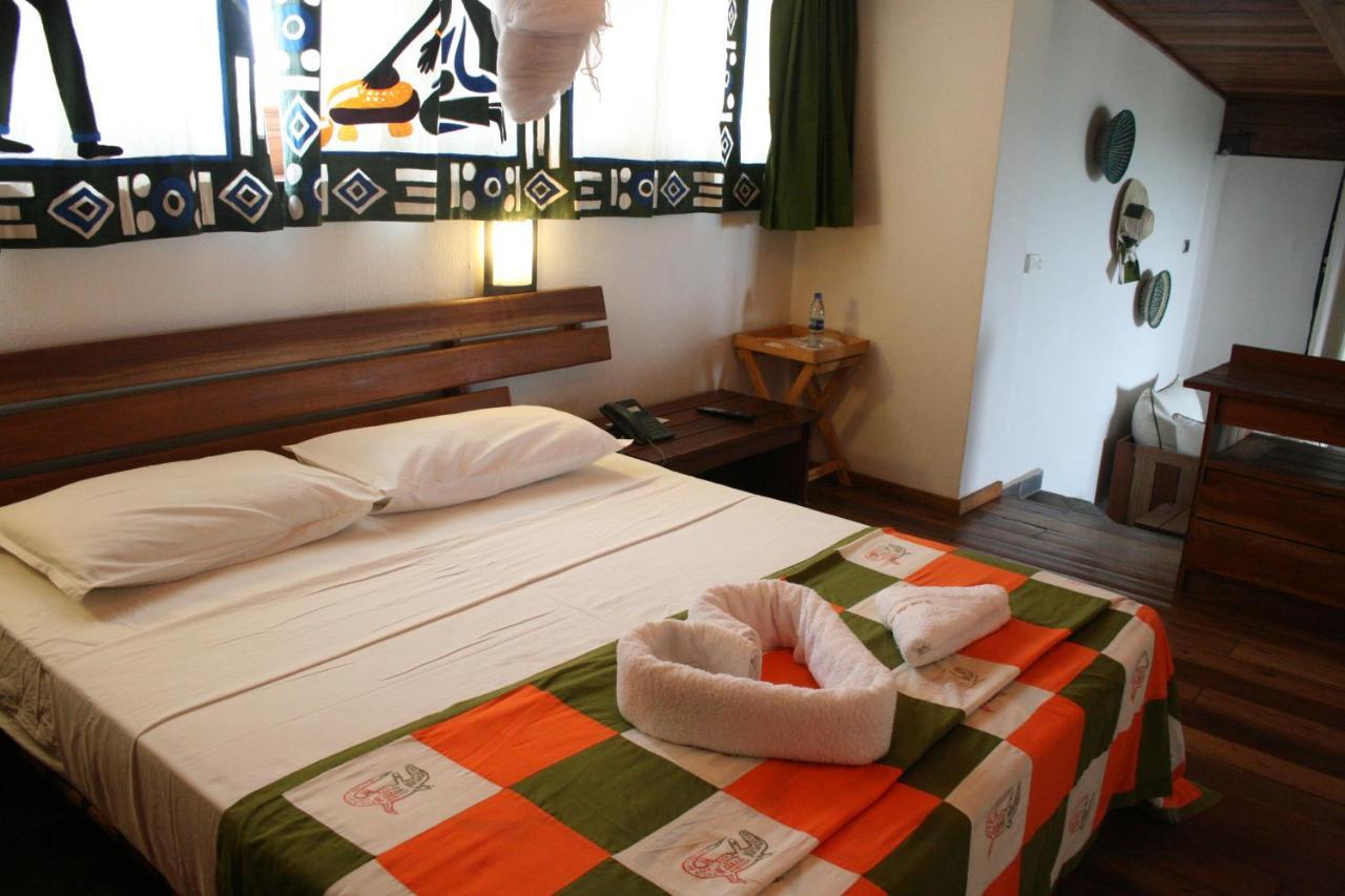 Hotel Club Du Lac Tanganyika Бужумбура Екстериор снимка